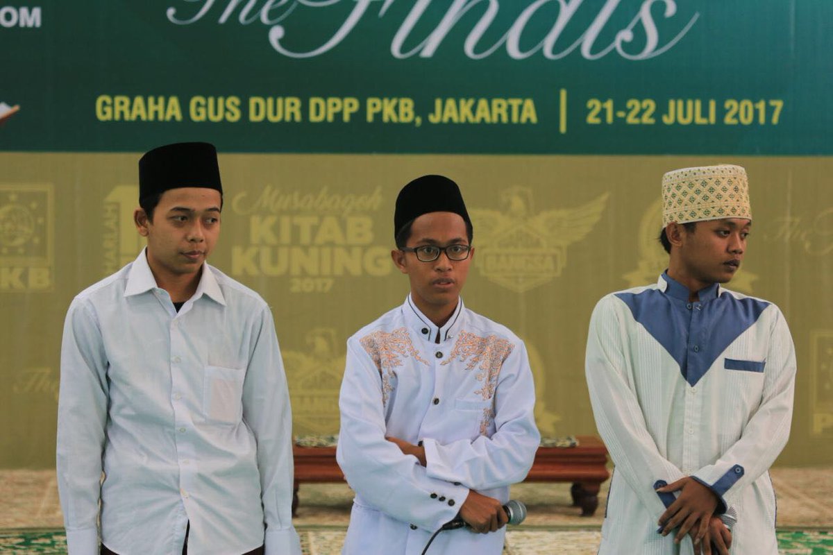 Lee_Hasyiem's tweet photo. Para penerus ulama Nusantara #KitabkuningPKB
Graha Gus Dur @DPP_PKB
21-22 Juli 2017
@PKBTV https://t.co/ody8T7lz6E