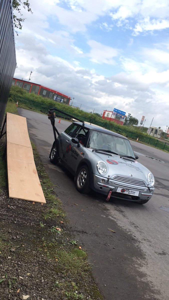 KellyLouiseBird's tweet photo. Looking forward to try out my ramp ramp for #TwoWheeling today at @StuntDriveEx! #StuntDriving #Stunts #DrivingOnTwoWheels #StuntSaturday https://t.co/XjcHMufGii