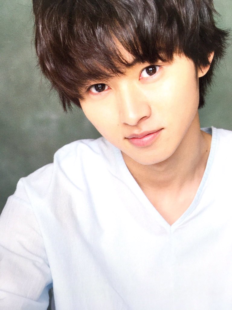 suzuken1526's tweet photo. 我らの王子様賢人くんの誕生日までに907RT目指す!!!!!気になった方フォローする!!みんな協力お願いします🙏🏻🙏🏻🙏🏻絶対成功させたい!!
#907RT #山﨑賢人 #誕生日 🎂 https://t.co/TwUmzU5Ktd