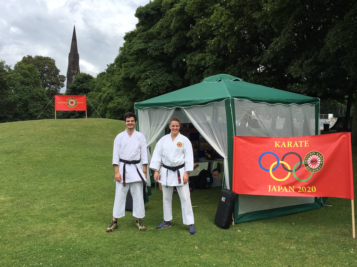 zetsurinleeds's tweet image. Set up and ready for #HPunityday #Leeds #hydepark #unity day