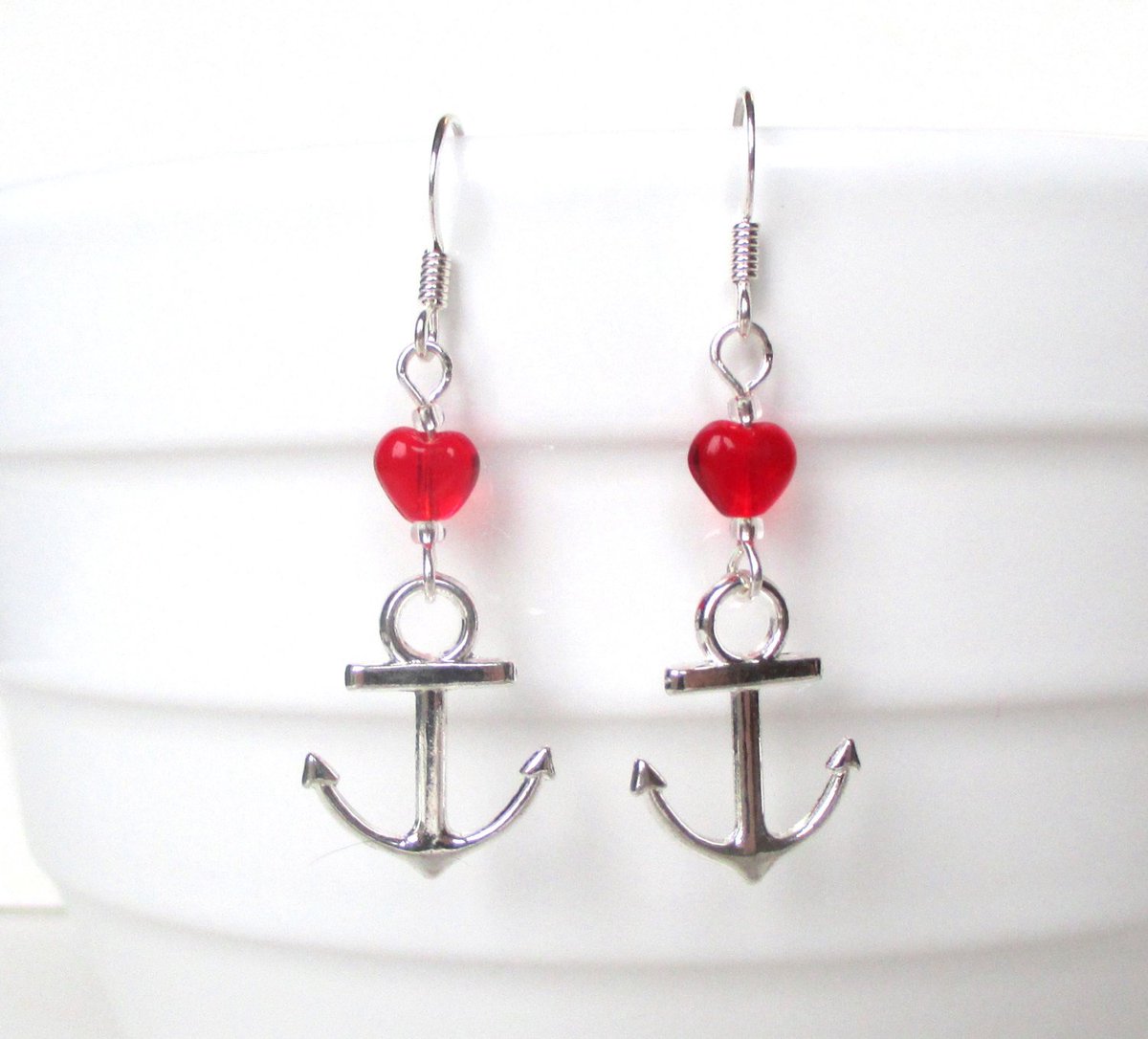 DoodlePopDesign's tweet image. Anchor earrings - Rockabilly jewellery - Cute anchor earrings - Kitsch re… tuppu.net/e413de0a #Etsy #TinyAnchor