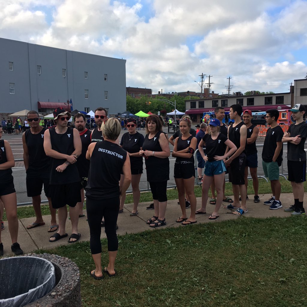 YMCAPictouCo's tweet photo. It is a great day to be on the water! Your Y team is getting ready for their first race. #PaddlesUp #PCYMCA https://t.co/K9cD8exyJs