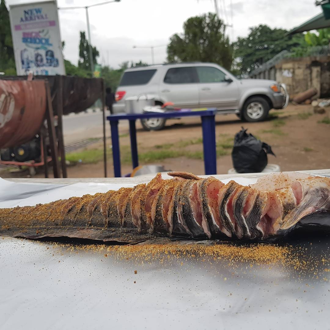 PulseNigeria247's tweet photo. What is this delicacy called in cross-river state? 

#Pulse36 #movewithAccess #samsungs8plusng https://t.co/zSObVhX4Gu