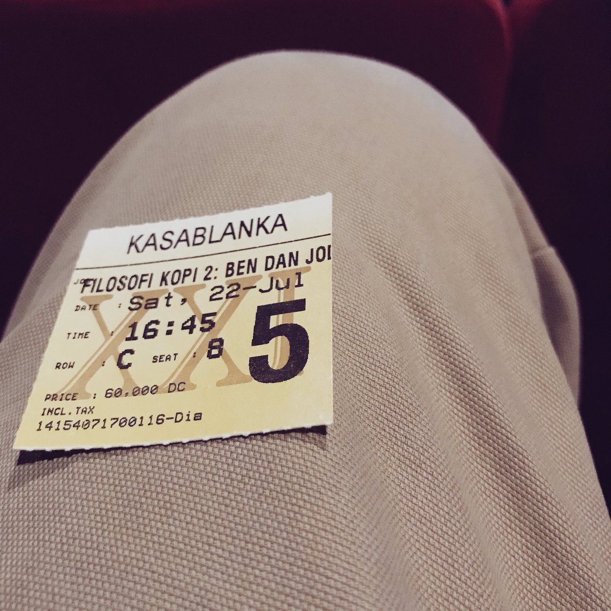 bhaguz_403's tweet photo. Baru selesai nonton #filkop2 ☕️
Sampai bingung mau nulis apa, banyak pesan yang bikin terharu.. 
Good job mbak @JennyJusuf dan tim lain 😊 https://t.co/SSHEKwqfyq