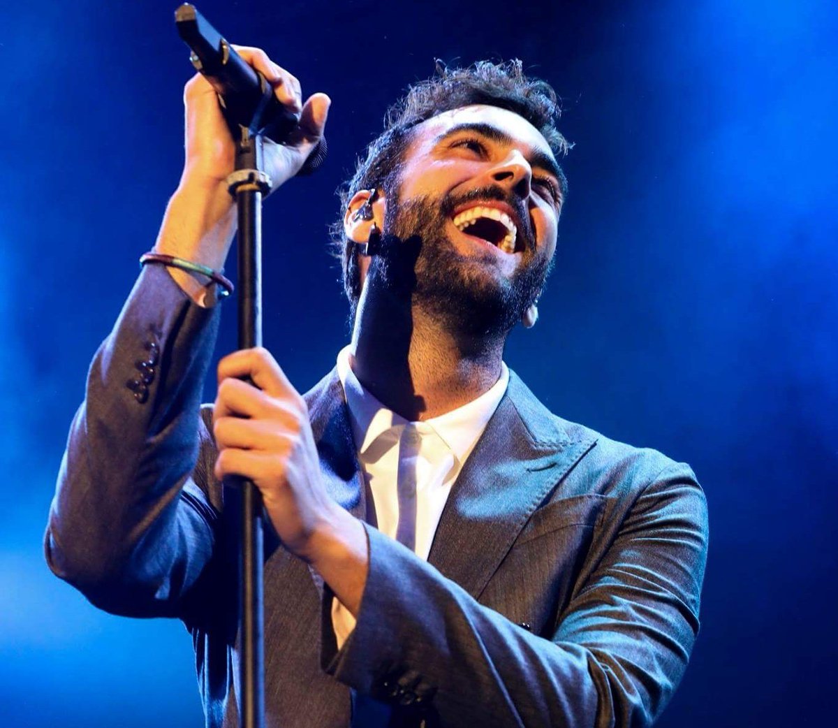 Paoletta_F's tweet photo. #MarcoMengoni sul palco del #LiveAtSunset di #Zurigo.
Foto dalla pagina FB della rassegna / @LiveNation @LiveNationIT https://t.co/D2JF4KKT62