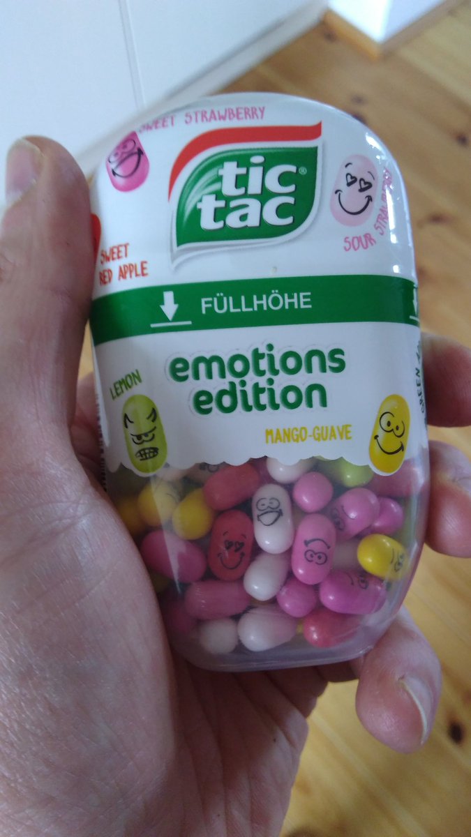 soulnerds's tweet photo. Wenn Ticktacks Gesichter bekommen, weiß man, es geht zu weit mit der Wertschätzung von Emotionen. #Emotomanie #großeGefühle #Fail #Werbung https://t.co/ufFsO3K3vP