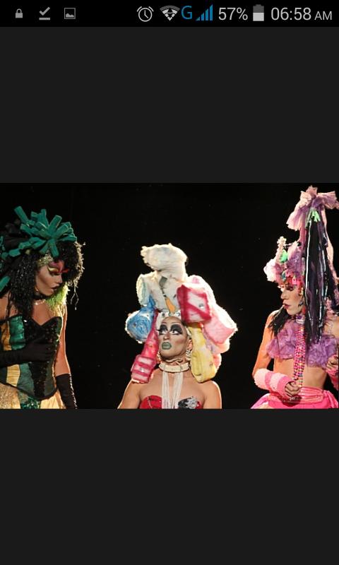RamLumyer's tweet photo. #hoy 7pm en @teatrosambil ríe con estas tres Reinas Arrastradas y otra q nadie sabe quién es.. rompiendo esquemas https://t.co/uBUWXmAp7i
