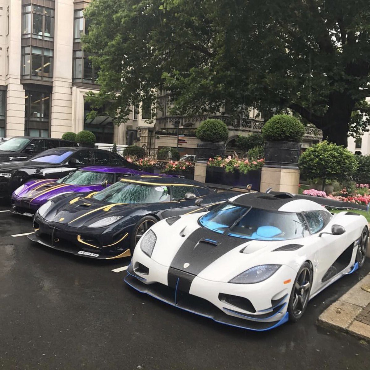 SupercarsofLDN tweet picture