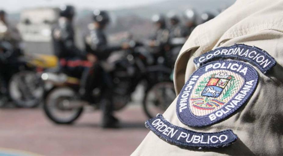 noti_alerta's tweet photo. UN MENOR DE 10 AÑOS DE EDAD MURIÓ AL ENFRENTAR A LA PNB https://t.co/re9kCjirPH https://t.co/RtMHUFz8Ob