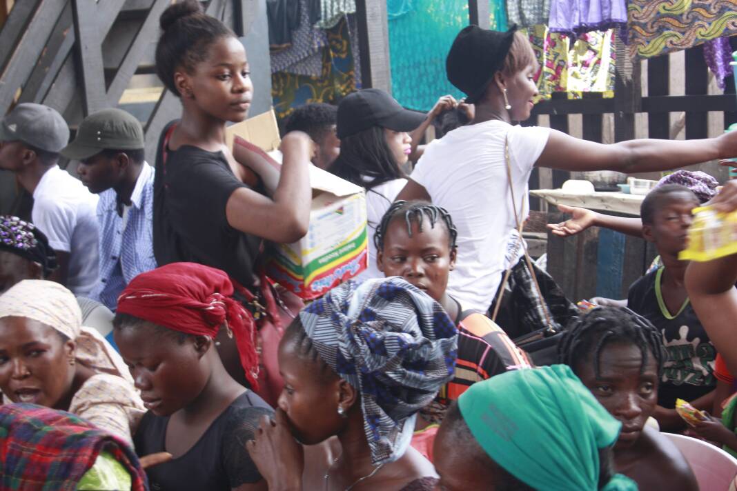 RestructureA's tweet photo. At Makoko last year. This August we are heading to Ijora. #RestructureAfrica #Ijora5000 @alhajitekno https://t.co/4YqAaXADSF