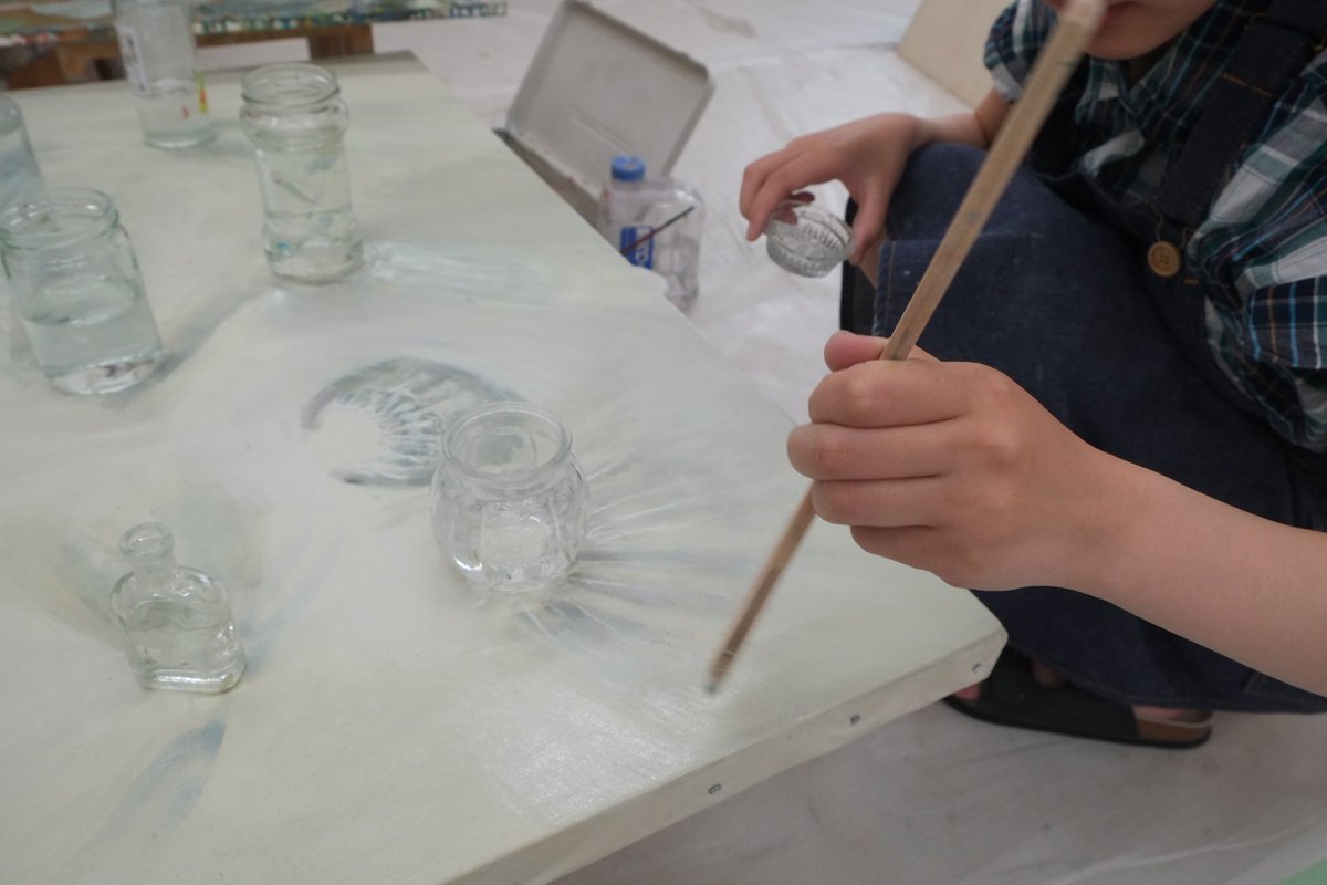 Tuad 卒業制作展 洋画コース 12人目は 神戸理奈 さんです 作品名 Stile Light コメント 光の微妙なトーンに注目 神戸さんの作品はいつも色調がきれいです また課題が終わったらディズニーに行く予定があるそうです 楽しみですね