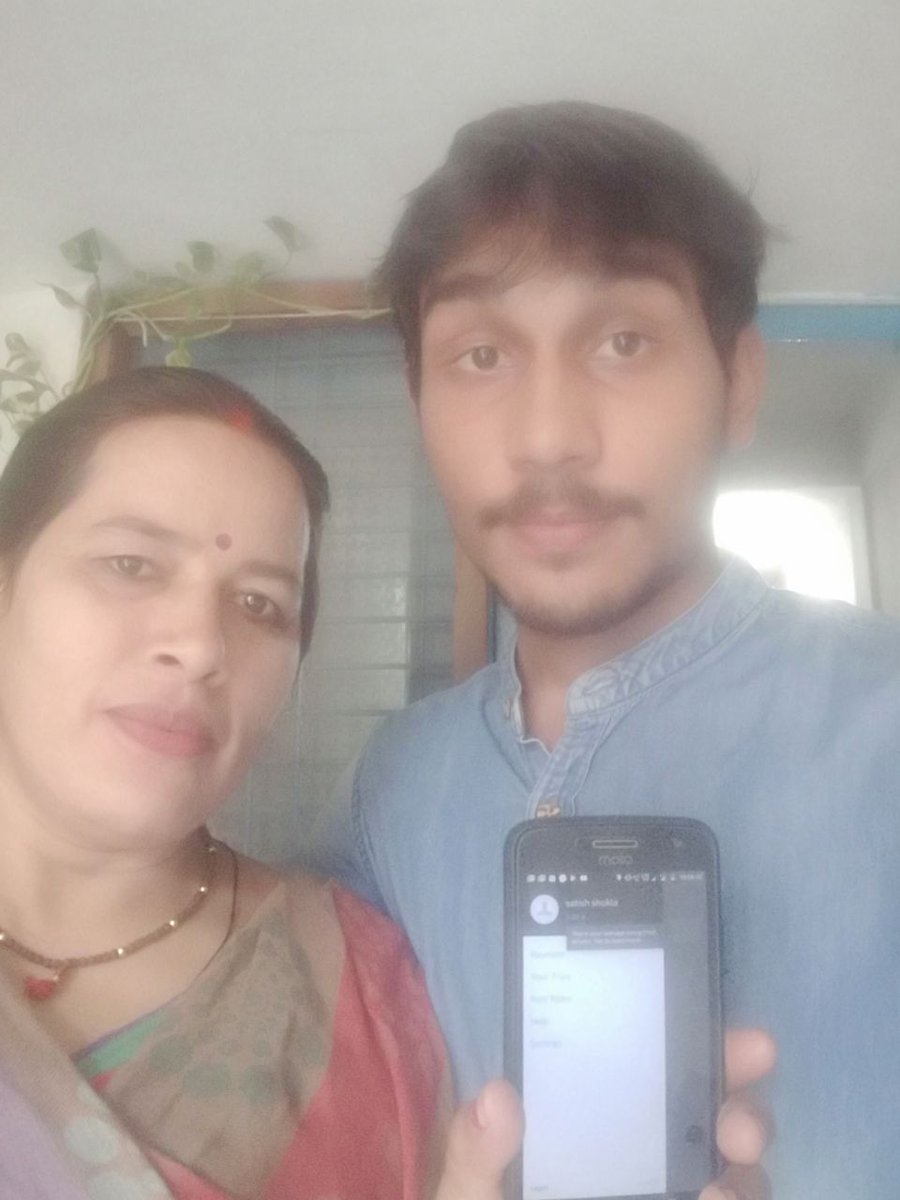 Being_royals's tweet photo. Taught my Mom How To Book Uber POOL.
Savings with rides at ₹29/4km &amp; ₹49/8km.  #LearnToUber  https://t.co/I52P5nblMl https://t.co/mlJ865MWQU