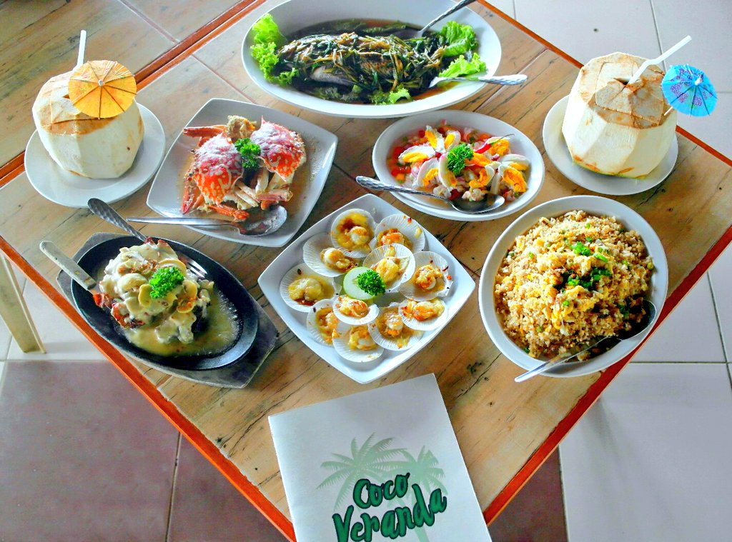 coyxxx's tweet photo. As soon as I get home, all I want to eat is seafood. 🍴🐠🍤🌴 #cocoveranda #roxascity #capiz #seafoodcapitalofthephilippines #captivatingcapiz https://t.co/AGAfED5jS9