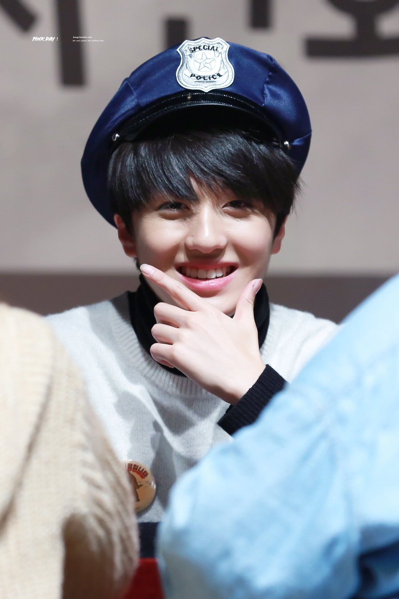 kangchanhee_com's tweet photo. #찬희야애정해 🍒

161021
갑자기 작년 찬희 생각나서..

#에스에프나인 #SF9 #강찬희 #찬희 
@SF9official https://t.co/HFBV000BwX