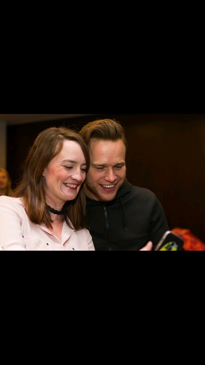 shell820646's tweet photo. @ollyofficial What a night! Thanks for the banter and an amazing gig😍 https://t.co/tgqXzL1pG8