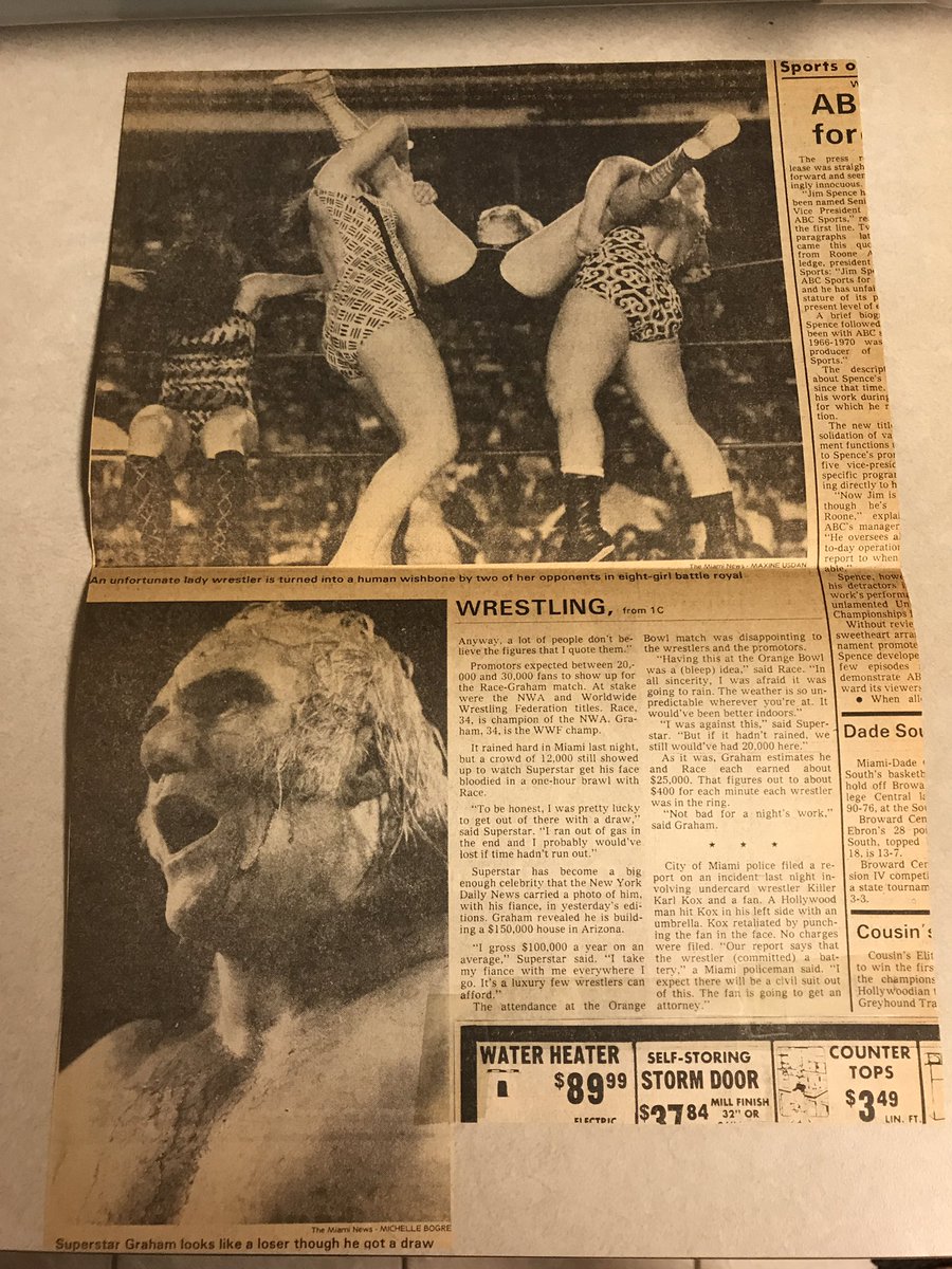 wrestlerweekly's tweet photo. WRESTLER WEEKLY PRESENTS some Favorite items for #wwShowOffSaturday SUPERBOWL OF WRESTLING January 25 1978 RARE NEWSPAPER CLIP Race v Graham https://t.co/HMqiAZnq8Z