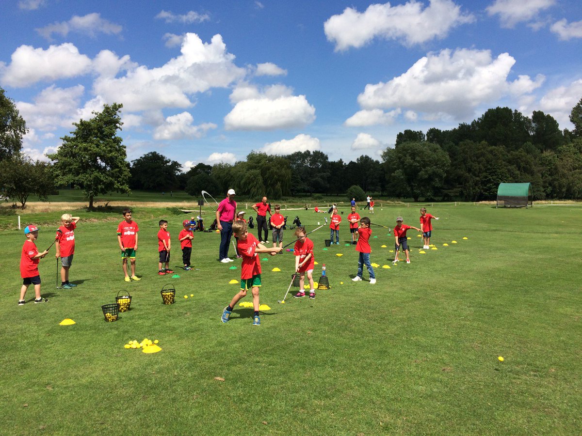 HemsleyAlan's tweet photo. Barnham broom hosted the 10 step challenge today! @HSBC_Sport #10StepChip https://t.co/oedaaT9gU6