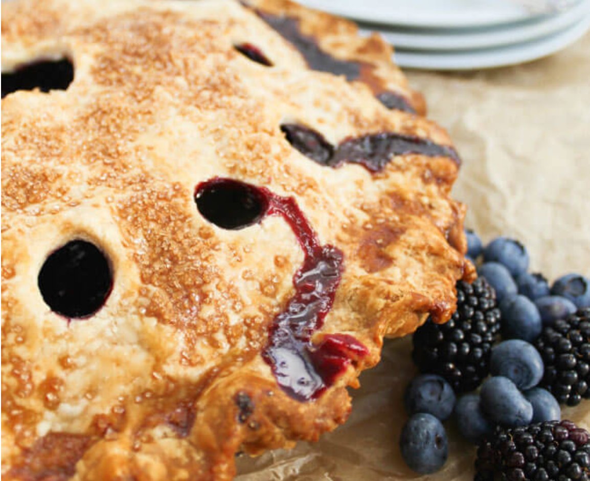 Blueberry Blackberry Pie Recipe {with a Homemade All-Butter Pie Crust} ow.ly/sYgK30dz7EQ