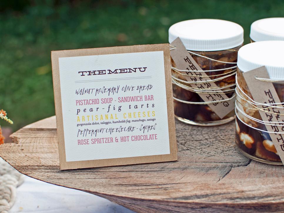 EmeraldEventsBC's tweet photo. Backyard Party tip! Choose Food for Everyone Think of your guests when choosing the menu.  
#partyplanner #eventplanner #eventplanning https://t.co/oBq7ZnxIL6