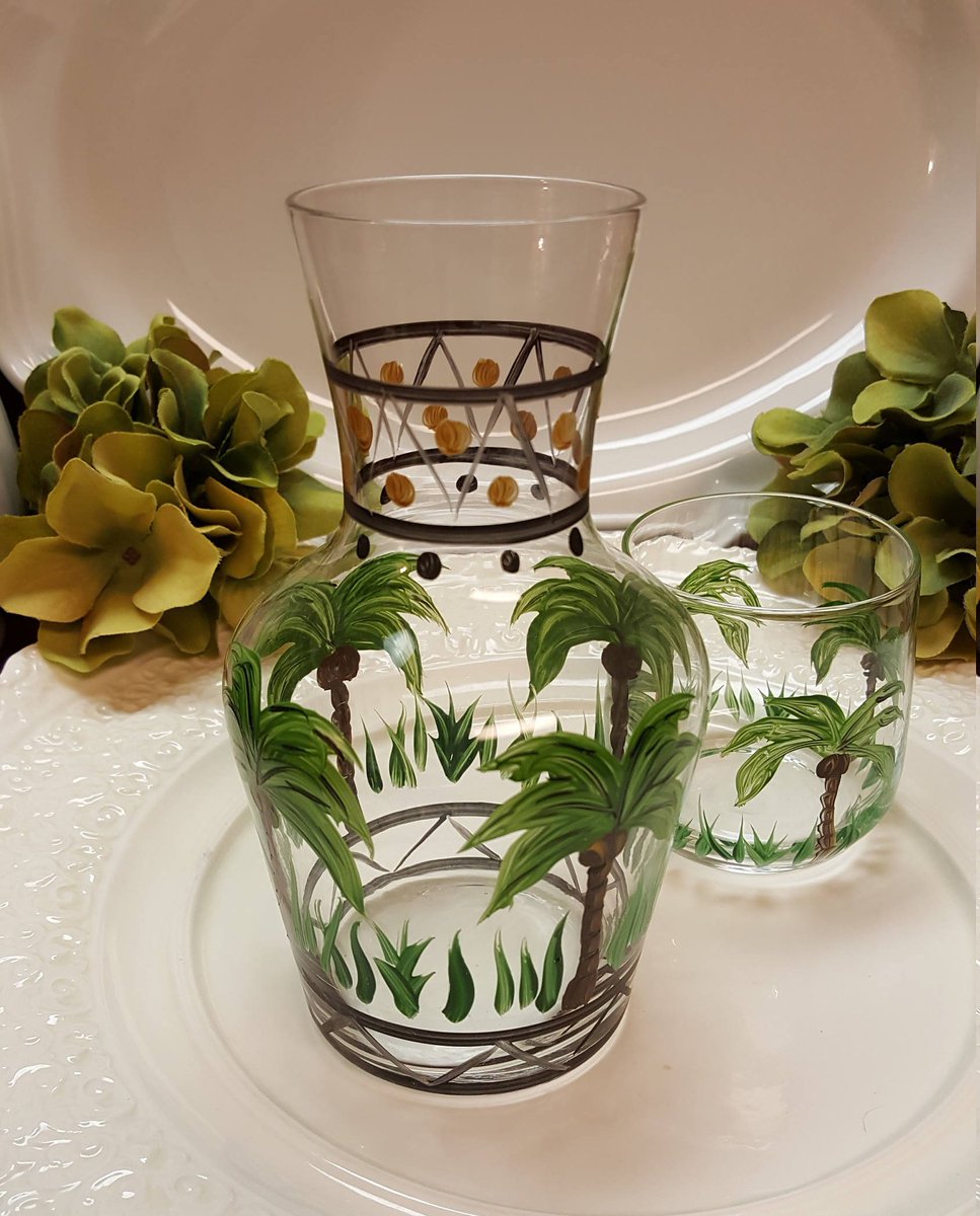 Lyn_Bluefish901's tweet photo. Vintage Painted Glass Bedside Carafe & Tumbler, Tumble Up, Bedroom Gue… https://t.co/EZsVW1heCn #Etsy #BedsideCarafe https://t.co/uM3SHXX0IL
