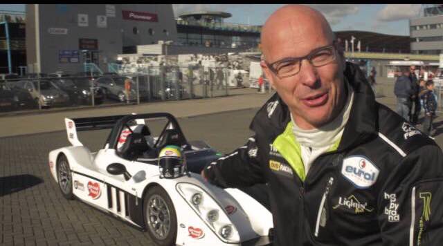 Ziggo F1 presentator en oprichter van Stichting Groot Hart  Rob Kamphues zal als special quest  !stichtingheartbeat.nl/events/heartra… zijn..kom je ook?