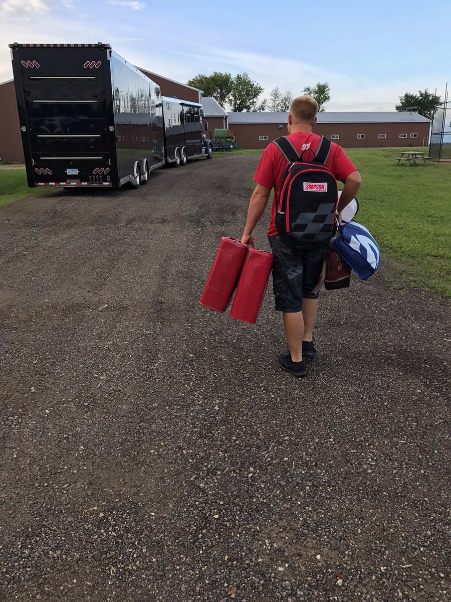 Cole_Anderson97's tweet photo. On our way to round 3 of @TUNDRAslms https://t.co/Osl7JiMppm