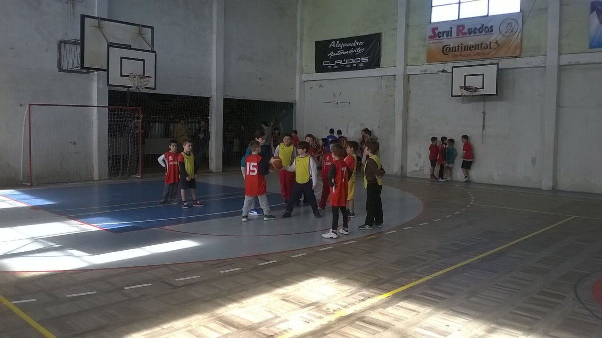 GermanLapasta's tweet photo. Encuentro de basket en Tala, nuestra Escuela Municipal Florida , Tala y San Jacinto; categoría Minis. https://t.co/CaQFnRg1Th