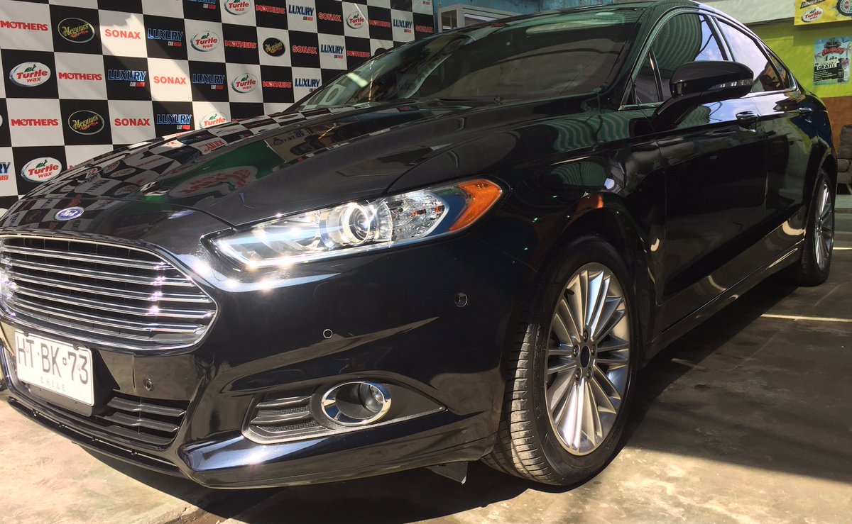 LuxuryChile's tweet photo. Trabajo terminado 💪🏼 #luxurycarwash #antofagasta #meguiarsnxt #chile #fordfusion https://t.co/fSxzSeV3Ri