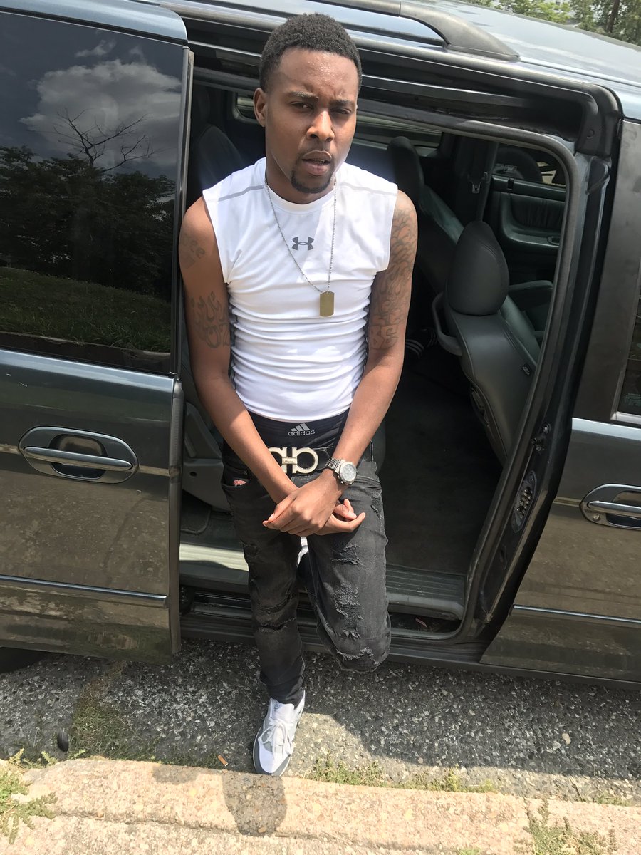 _BigBossTee's tweet photo. Navigatin🤘🏾❕✨ https://t.co/x3lYtK6OeE