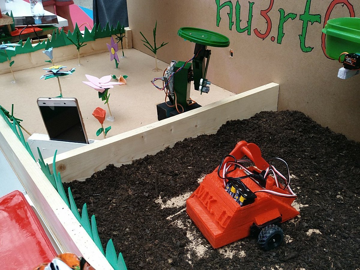 RetoTech's tweet image. #RetoTech18 está a la vuelta de la esquina. ¿Ya sabes cómo vas a hacer el vídeo para la inscripción? (Plazo abierto solo en Septiembre)