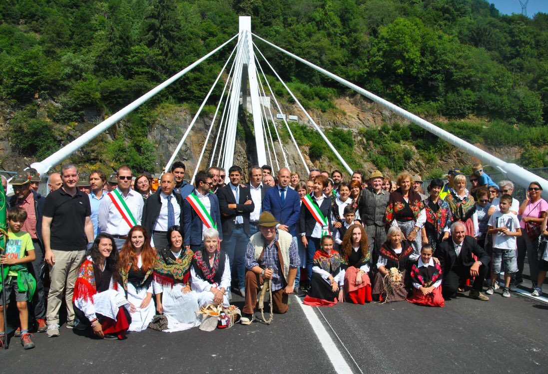 chborromini's tweet photo. Inaugurazione ponte Pai in Val gerola https://t.co/npYAn0W684