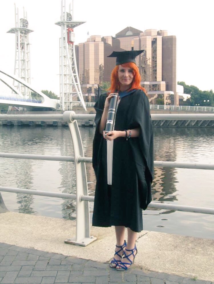 What_Char_Said's tweet photo. Just over four years ago since this? How the hell does time move so quickly #graduation2013 #orangehairdontcare https://t.co/x8MfGQMQLs