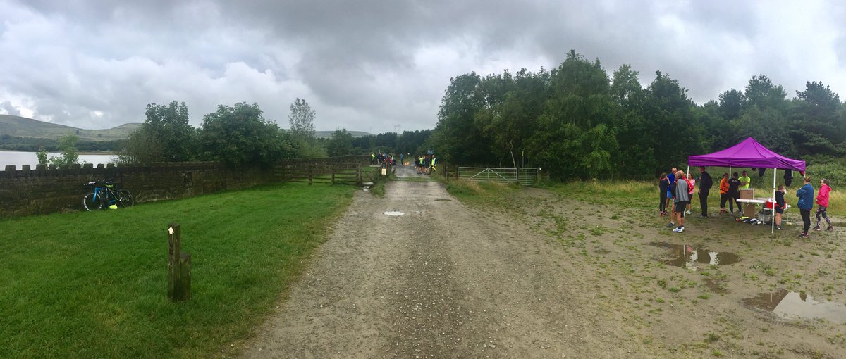 CHR1stOPHER_W's tweet photo. Really friendly bunch @Wgroveparkrun, just like last year. Set off too quick and struggled but still a new pb in p4! #parkruntourism https://t.co/bNKYJrRfV8