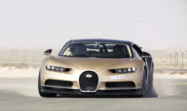 AutoSpies's tweet image. DRIVEN + VIDEO: #TopGear's #ChrisHarris Shows Us What The 1,500 HP #Bugatti #Chiron Is REALLY Like shar.es/1T7bwy #vw