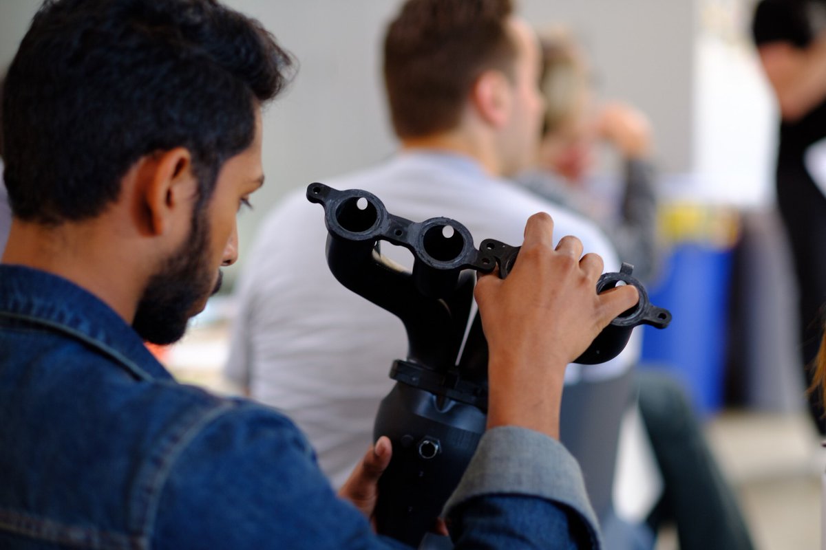 Joseph_DeSimone's tweet image. It was fun to hear from Sacramento State Hornet Racing-Formula SAE team that used @Carbon tech for amazing designs to optimize performance!