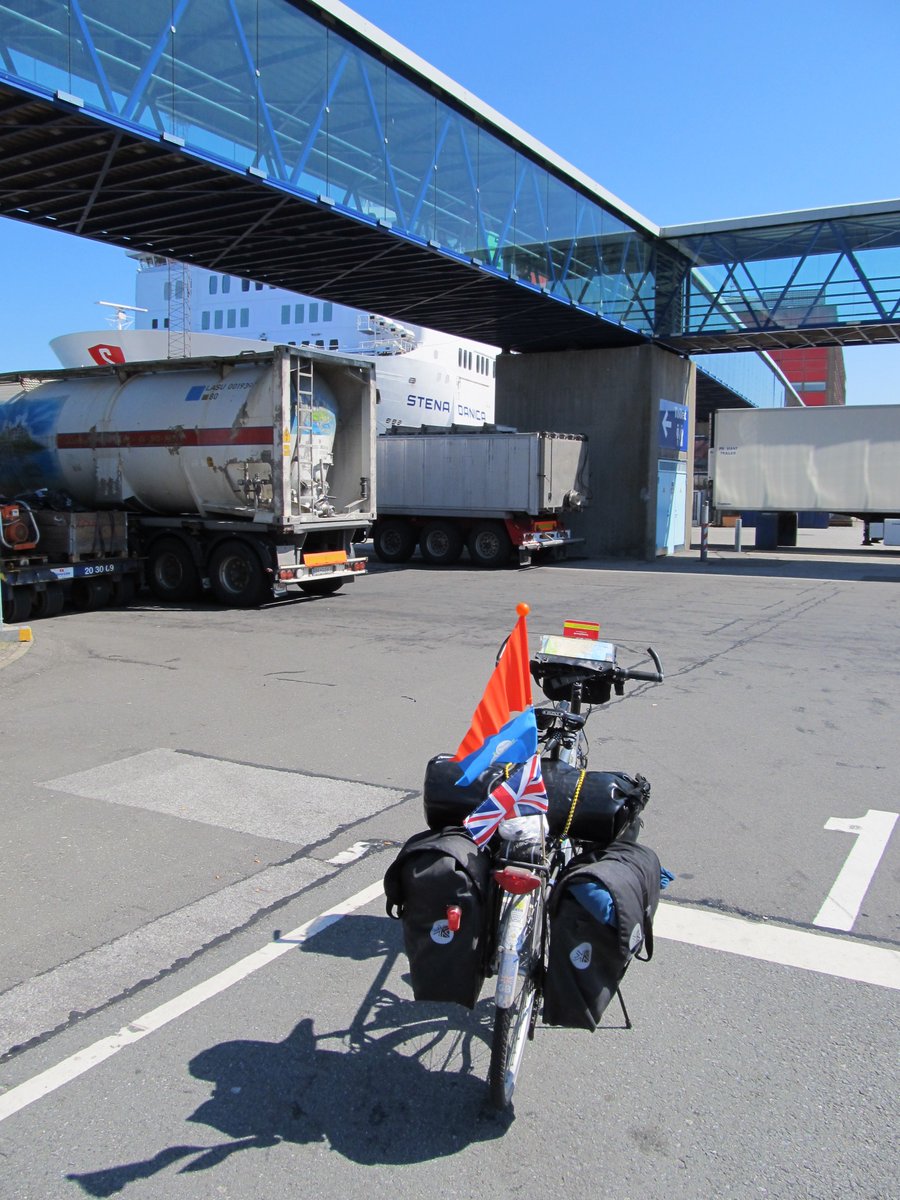 BahaNick16's tweet photo. @Jane9B9 @RantyHighwayman How cool, I swung West for The #Aggersund Bridge bound for #Frederikshavn and the ferry to #Goteberg https://t.co/u5I2uPwwhM