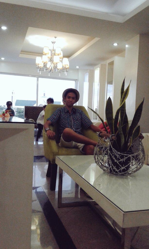 shupermannn's tweet photo. The boss is in 😎😎😏
#SingleasAlways https://t.co/rWwFweKI36