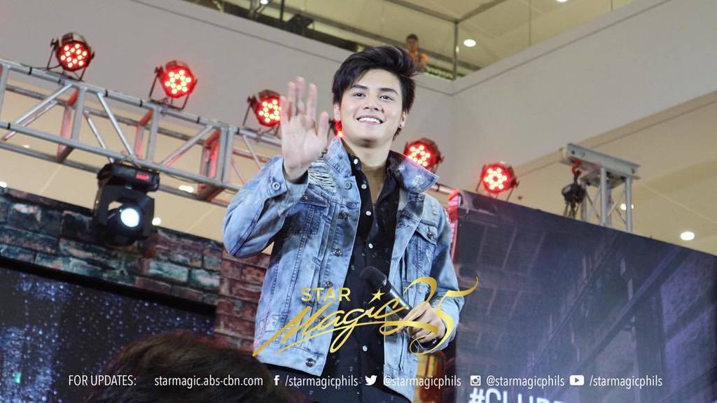 starmagicphils's tweet photo. Ronnie Alonte at #ClubPenshoppePH Meet and Greet at SM Megamall https://t.co/oIZJA3w02T https://t.co/RupSR8n7qK