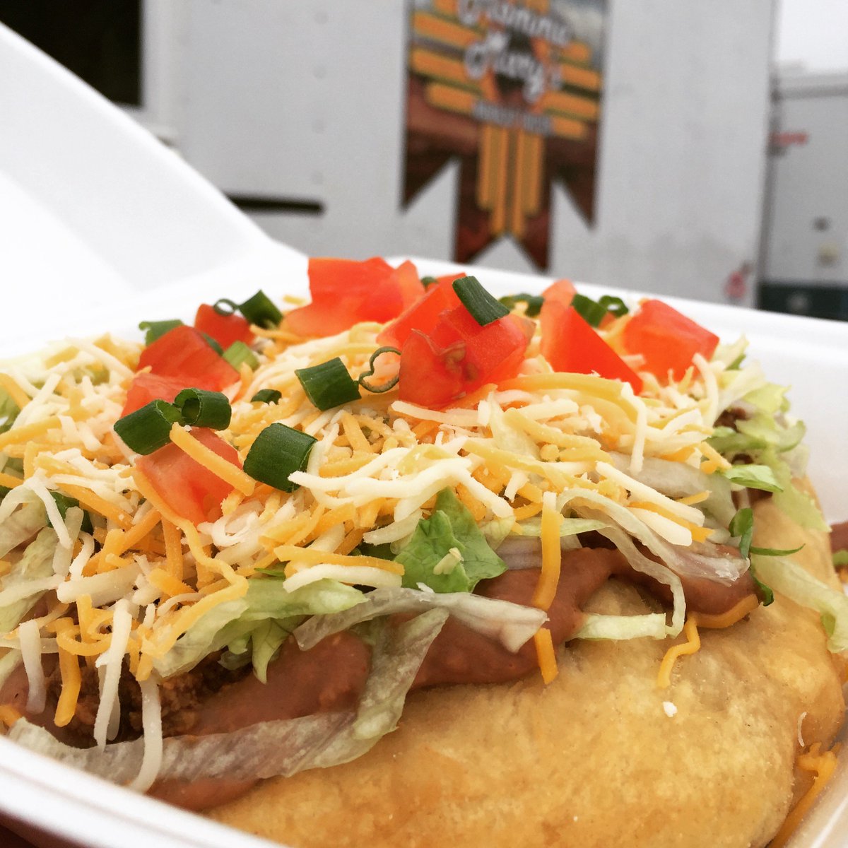 #FeastTV airs at noon on <a href="/wsiutv/">WSIU Public TV</a> in southern Illinois, featuring @guerrillastreet @biscuit_truck <a href="/PieHoleKC/">Pie Hole</a>  and <a href="/SGFMobileFood/">SGF Mobile Food Park</a>!