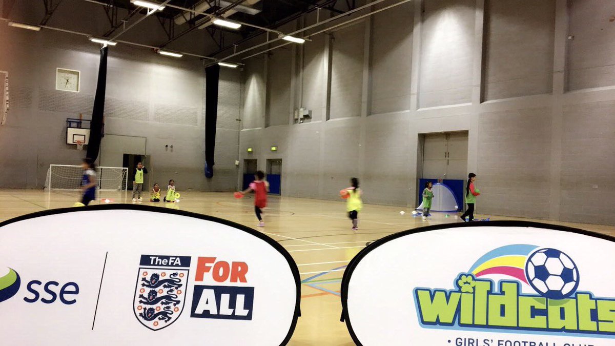 RisingStars1974's tweet photo. Join our #WildCats @GL1Leisure Sunday Morning  @GlosFA @GlosGirlsCan #GirlsFootballWeek @GlosCityLFC https://t.co/TEw1xYh4wR