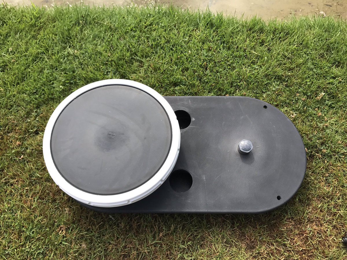 h2oplantsUK's tweet photo. @otterbine_H2O airflo3 241 being constructed this morning for a customer in #WoolmerGreen #Herts #diffusedaeration https://t.co/iSobTztDY4 https://t.co/UuTTLQtxkK