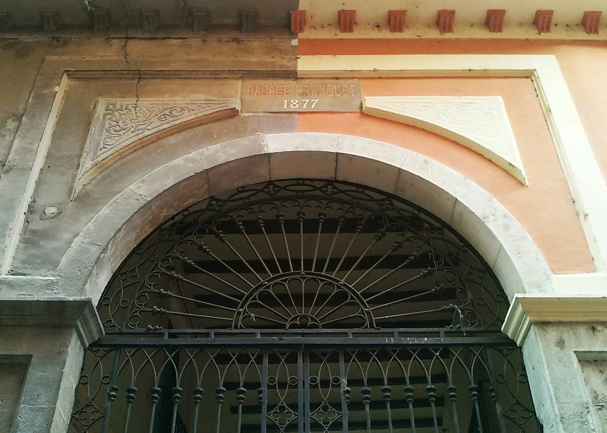ld_antoni's tweet photo. 'Pasage Franquet' 1877 en #Tortosa edificio para el tránsito #WBenjamin #patrimoni #arquitectònic #TimePassages https://t.co/vfjTxjU2e5