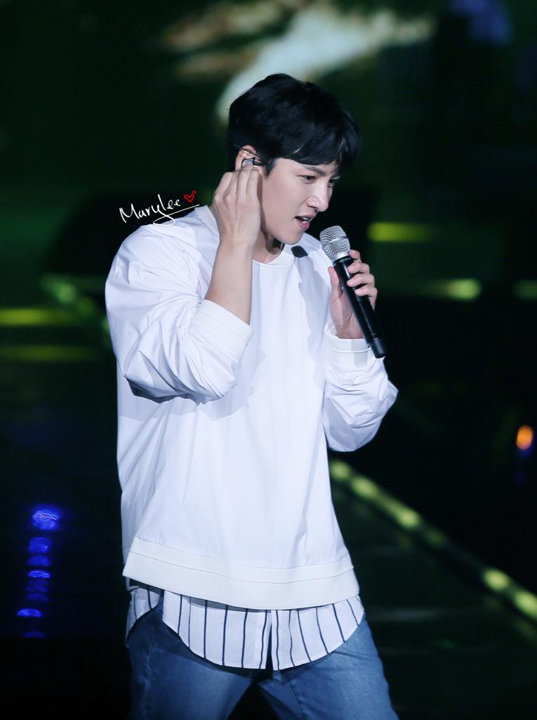 jichangwook_id's tweet photo. [PHOTO] 2017.07.22 "Jiscovery History Concert" 1st show #2

Cr : JI_Marylee
#jichangwook #jiscovery https://t.co/bnBBeZU2QY