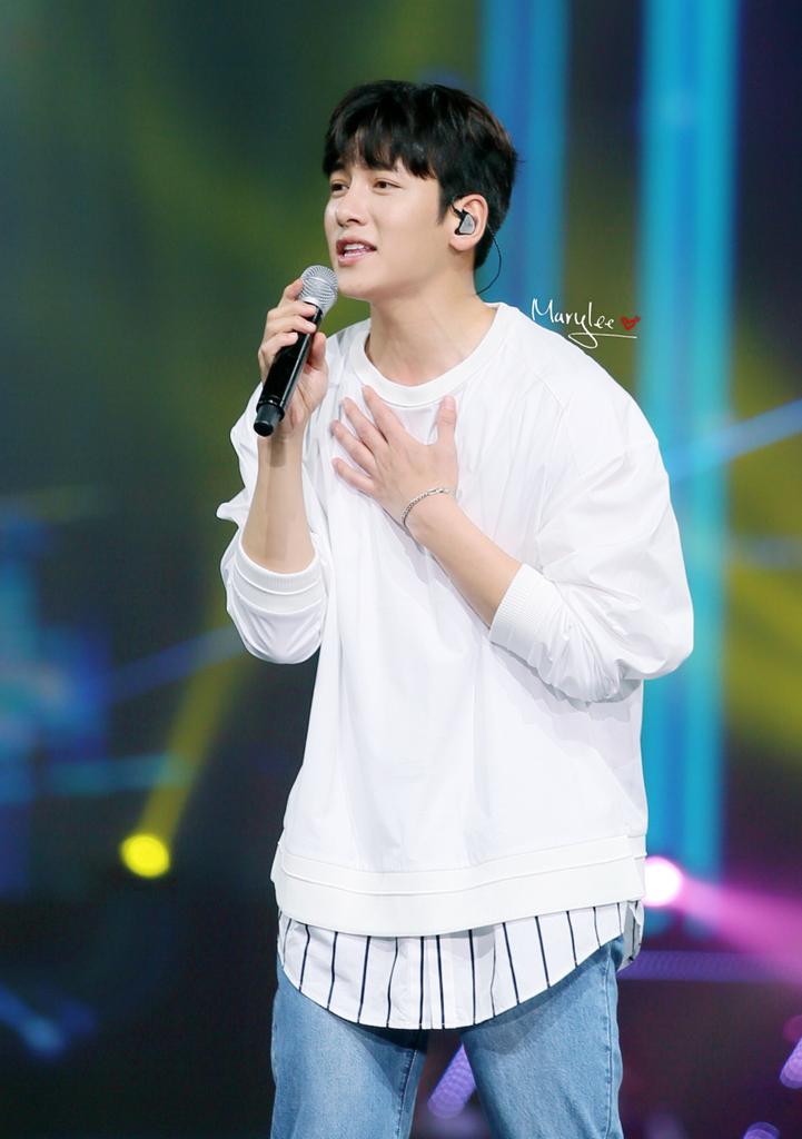 jichangwook_id's tweet photo. [PHOTO] 2017.07.22 "Jiscovery History Concert" 1st show #2

Cr : JI_Marylee
#jichangwook #jiscovery https://t.co/bnBBeZU2QY