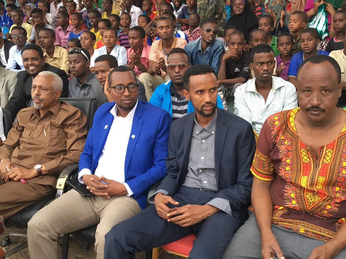 AbdiazizBarkha1's tweet photo. #OSOBLE president of Hirshabelle State of Somalia " closed social integration cup of Baladwein City in Final played Waberi 0:3 Rader. https://t.co/XgRmjLXTil