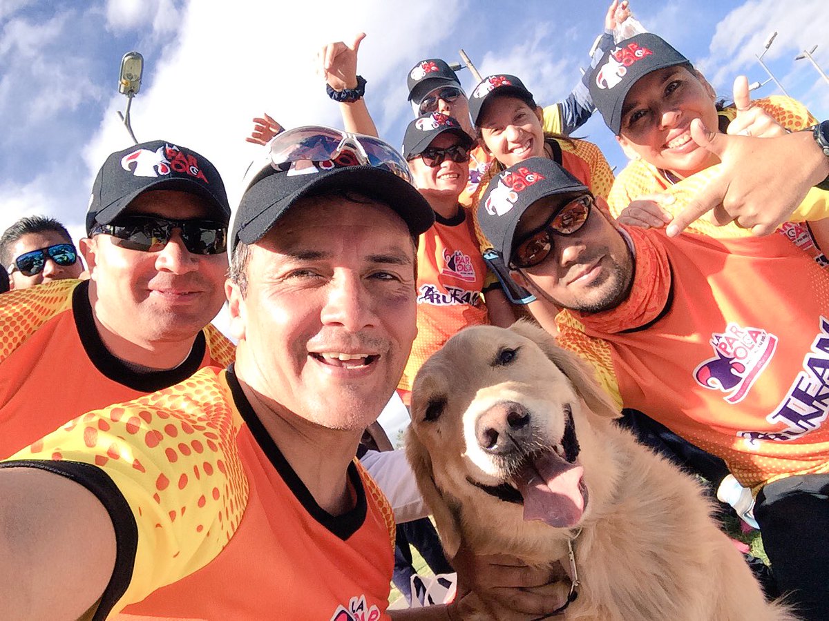 AVAstudillo's tweet photo. Gracias @ParolerosEC por su apoyo a @FondoAnimal Gracias @edrabuma 🐕🇪🇨 SON LOS MEJORES https://t.co/H0O28Z9w1b
