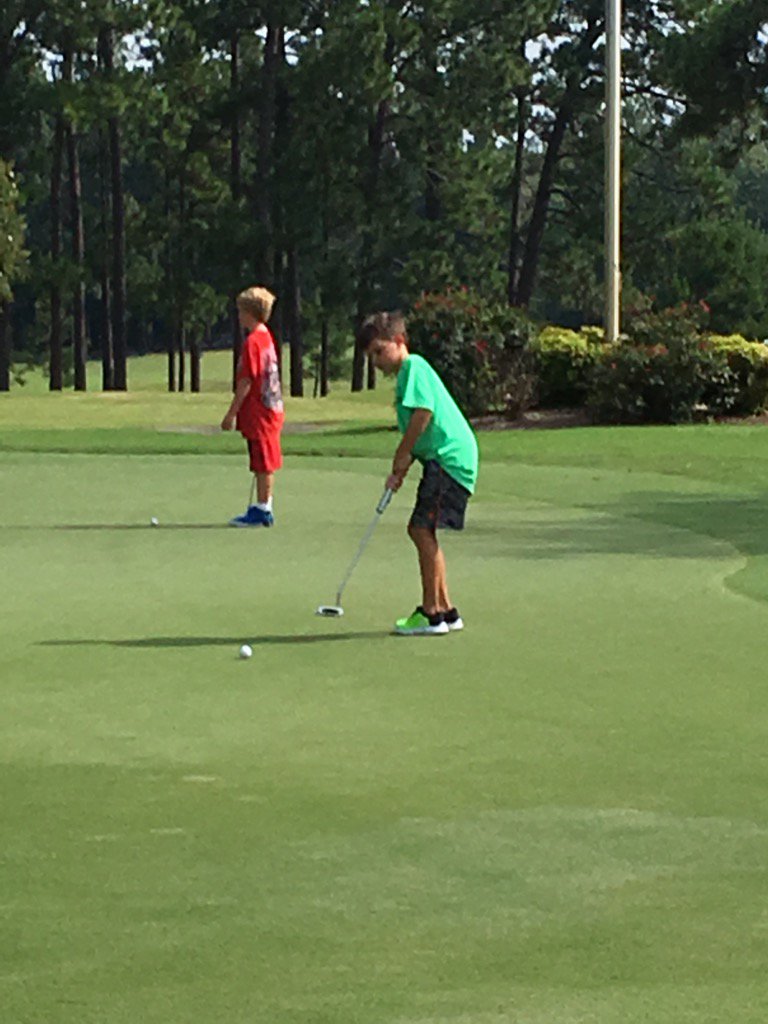 HattCountryClub's tweet photo. Great golfers at camp!#SummerCamp2017 https://t.co/techLIYdB1