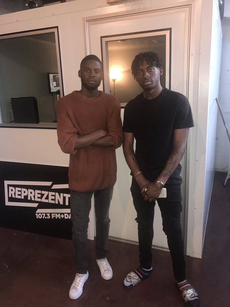 mrmontgomery_'s tweet image. Me x @DaRealGB_ go live! On the #Afrochop show! 

8-10PM Tonight
Essex.reprezent.org.uk @ReprezentEssex 💥💥
