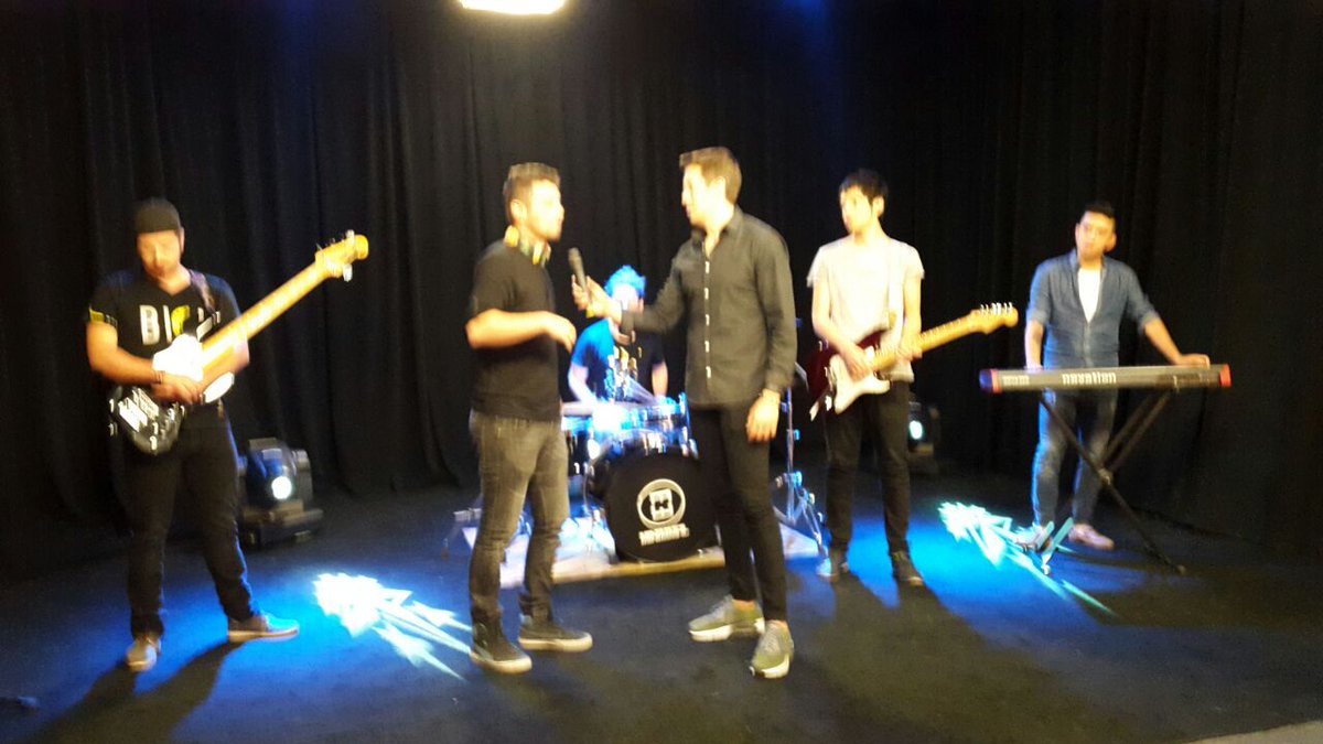 EcuadorTV's tweet photo. #CaféTV | #Minimmal está en nuestro programa para ponerle rock a nuestra mañana. https://t.co/mymjPzE0Yj