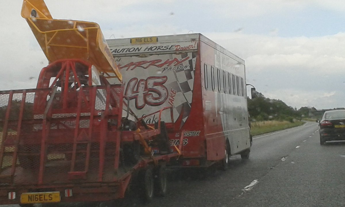 richbriscaF1's tweet photo. team harrhy kings Lynn bound https://t.co/1QiQAc4kap
